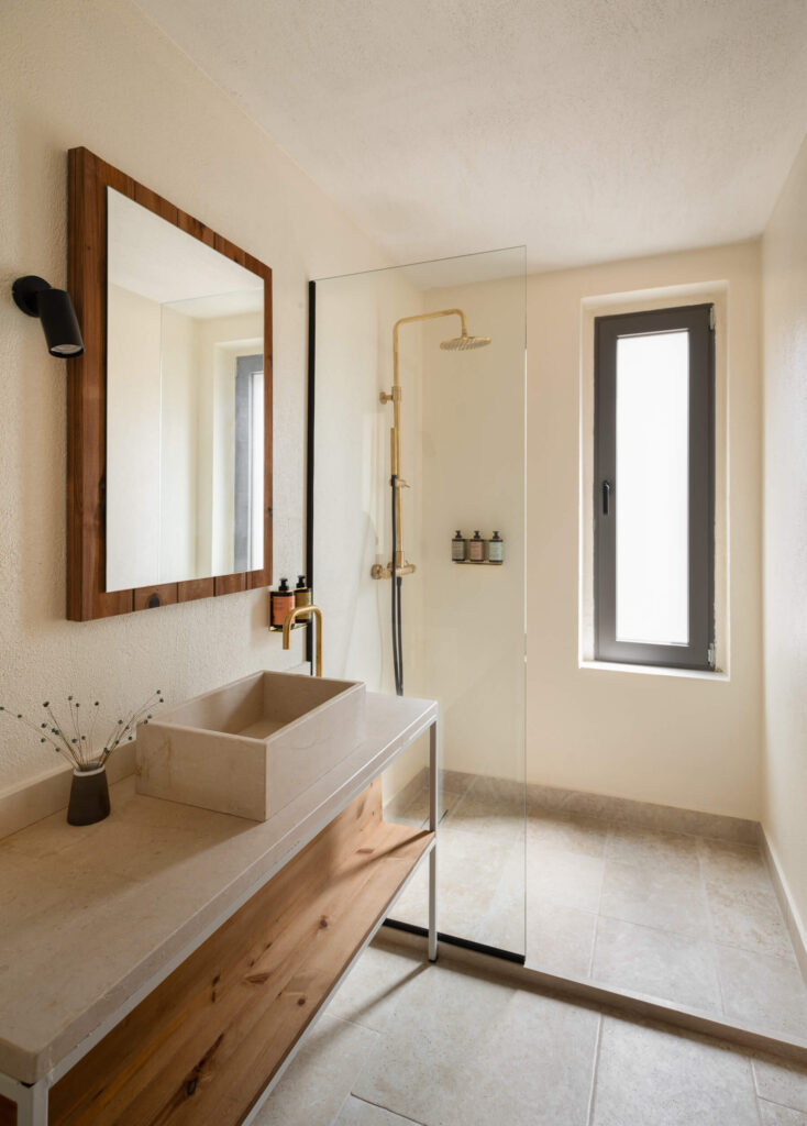 Suite-10-2