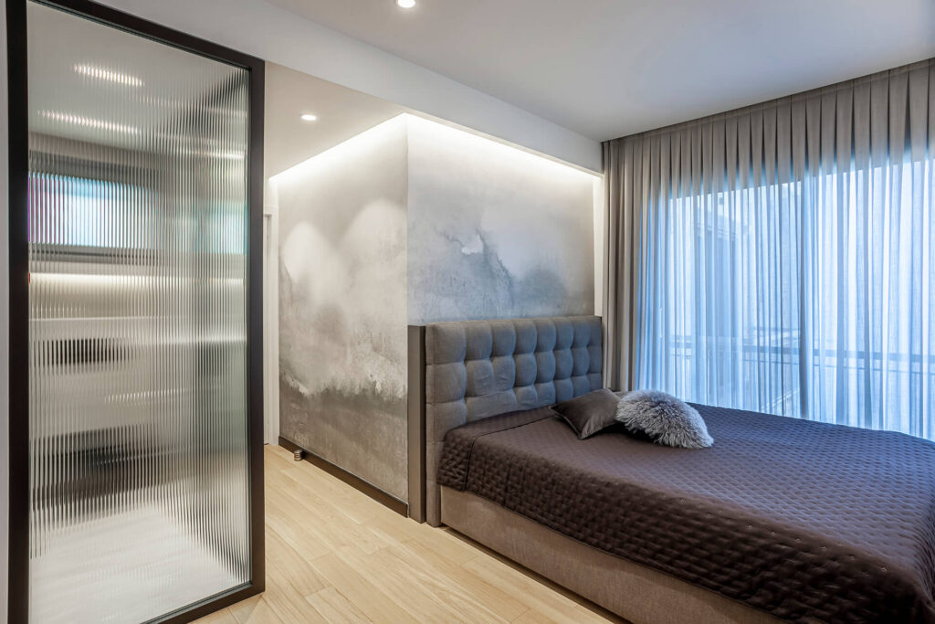 THE-BLACK-RIBBON-HOUSE-GALLERY-10